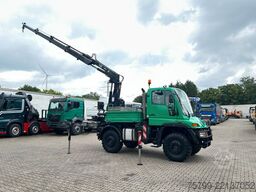 UNIMOG U400 + HIAB 122E 4x4