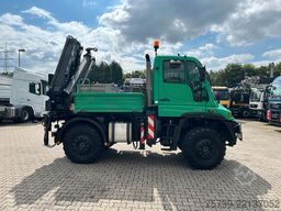 UNIMOG U400 + HIAB 122E 4x4