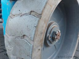 Genie GS-2046