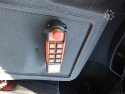 Mercedes-Benz Atego 1221 L Takelwagen 6 Persoons