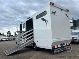 MERCEDES-BENZ Atego 823 Pferdetransporter *4-Pferde+Zimmer*