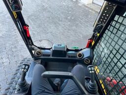 JCB 270T S5 / Deltalader / Forst-Kabinenpanzerung