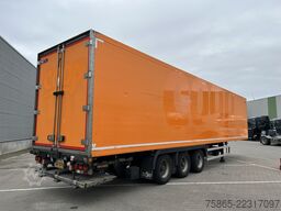 Kögel / SOR Iberica-S3E / Carrier Vector 1550 / Frigo...