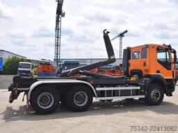 Iveco TRAKKER 360