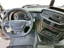 Iveco S-Way AS440S43T/P AT Tractor Head (8 units)