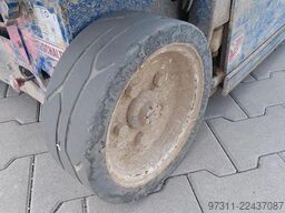 SkyJack SJIII 3219