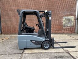 Linde E14-02