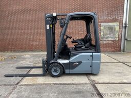 Linde E14-02