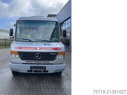 Mercedes-Benz Vario 615 DKA 4x2 Spülwagen / Dichtheitsprüfung