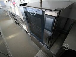 Airstream Land Yacht Sovereign Catering + Foodtrailer