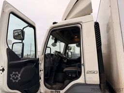 VOLVO FL250 Koffer / LBW 12to/Kam/TEMP/Klima