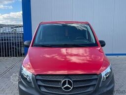 MERCEDES-BENZ Vito 110 CDI 6G KLIMA TEMPOMAT 3-SITZER SCHRÄNKE
