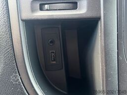 MERCEDES-BENZ Vito 110 CDI 6G KLIMA TEMPOMAT 3-SITZER SCHRÄNKE