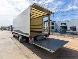 Mercedes-Benz ATEGO 1524 L + DHOLLANDIA 2T.