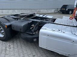 DAF CF 330 FT Sleeper Cab / 618 dkm / NL Truck