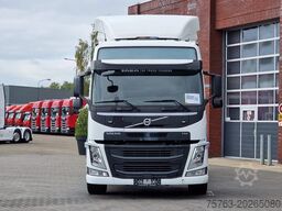 Volvo FM 380 Globetrotter 6x2 Chassis - Loadlift - 4...