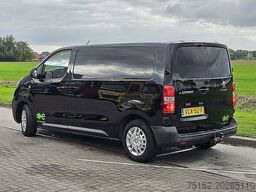 PEUGEOT E-EXPERT L2 50kWh Trekhaak!