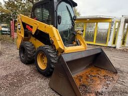 CATERPILLAR 226 D