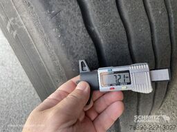 Schmitz Cargobull Semitrailer Reefer Standard divu klāju