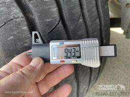 Schmitz Cargobull Semitrailer Reefer Standard divu klāju