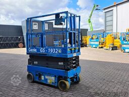 Genie GS1932 Electric, Working Height 7.8 m, 227kg Capac