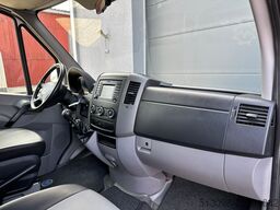 VW CRAFTER 6 SITZER KLIMA NAVI KAMERA PDC STANDHZG