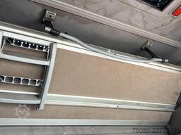 DAF XF 105.460 (AIRCO / SUPER SPACE CAB)