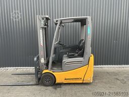 Jungheinrich EFG215