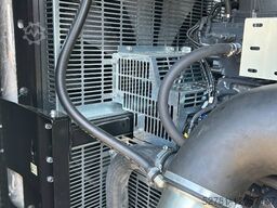 Iveco 16TE1W - 660 kVA Generator - DPX-19798