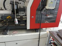 FERROMATIK MILACRON K-TEC 40