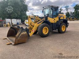 Komatsu WA200-8E0