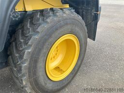 Komatsu WA200-8E0