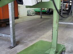 AXMANN L