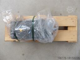 Siemens 1FT6084-8WF71-4EH1 Motor SN: Y8423837415001 - ! -