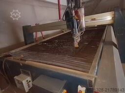 OMAX MAXIEM 2040