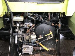 Daimler-Benz MB 1300