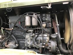 Daimler-Benz MB 1300