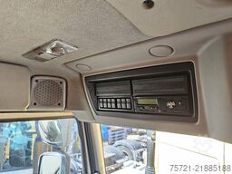 RENAULT PREMIUM 380 NL TRUCK AIRCO LIFT