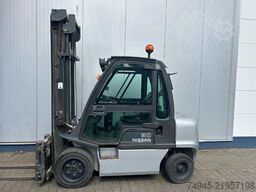 Nissan YG1D2A300