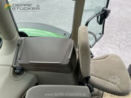 John Deere 6R 110