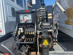IVECO 140E250 Kipper mit HIAB Kran möglich mitAnhänger