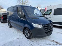 MERCEDES-BENZ Sprinter 211 CDI Automatik Standheizung L1H1 AHK