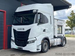IVECO S-WAY AS440S46 Intarder ACC-Tempomat LED