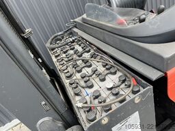 Linde R12B-01