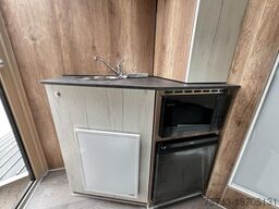 ANKA Steinsberger 2,5t Pferdeanh.m Wohn. Dusch