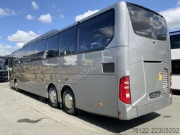 Mercedes-Benz Tourismo 17 RHD