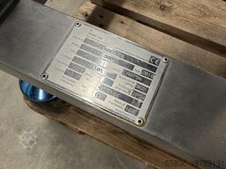 Marel concept 500 labelling machine top and bottom