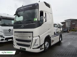 VOLVO FH 460 Globetrotter XL i-Save SideSkirts