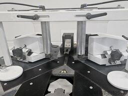 Pressta Eisele Pressta 2000