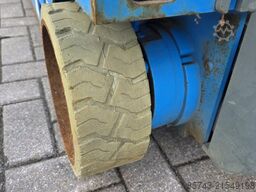 Genie GS1932 Electric, Working Height 7.8 m, 227kg Capac